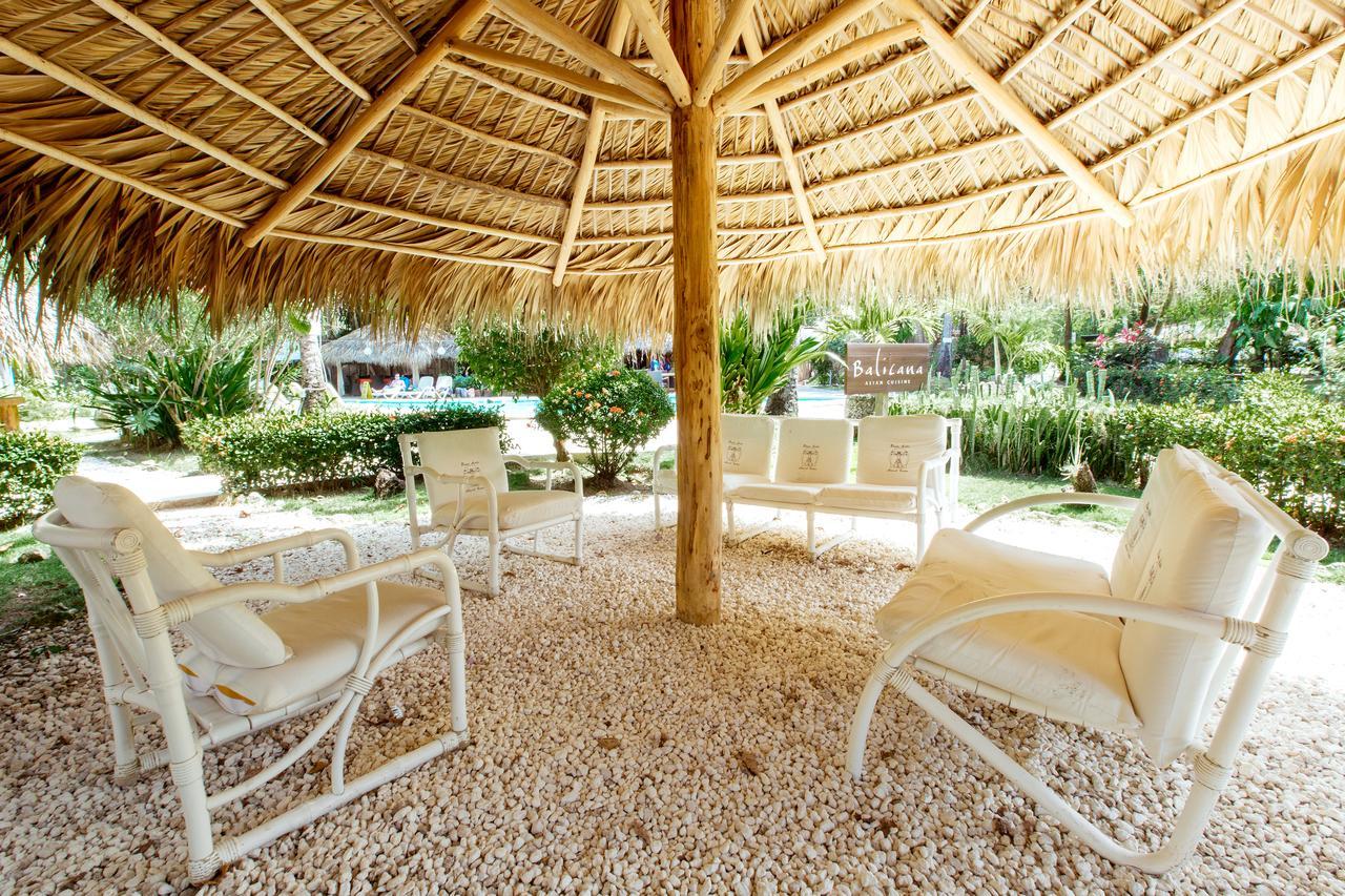 Hotel Fiesta Deluxe Пунта-Кана Екстер'єр фото